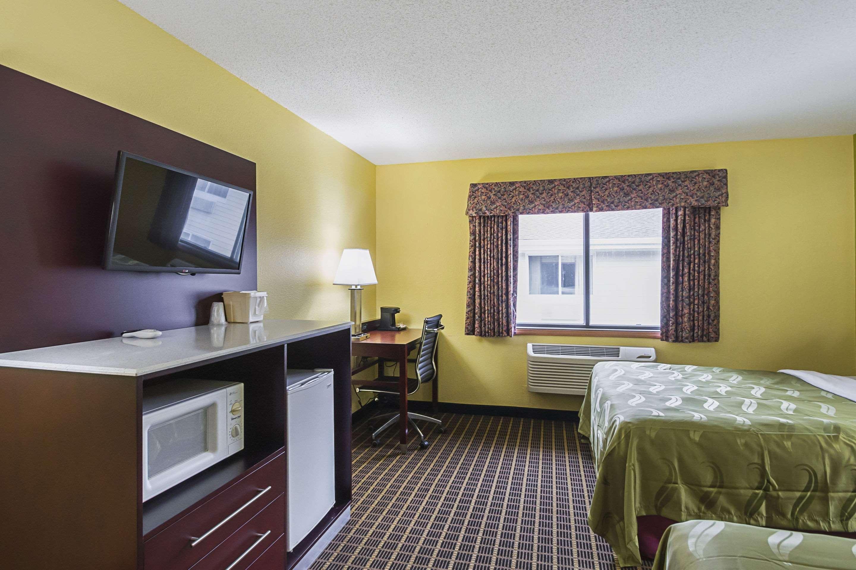 Quality Inn & Suites Harrington - Milford Экстерьер фото