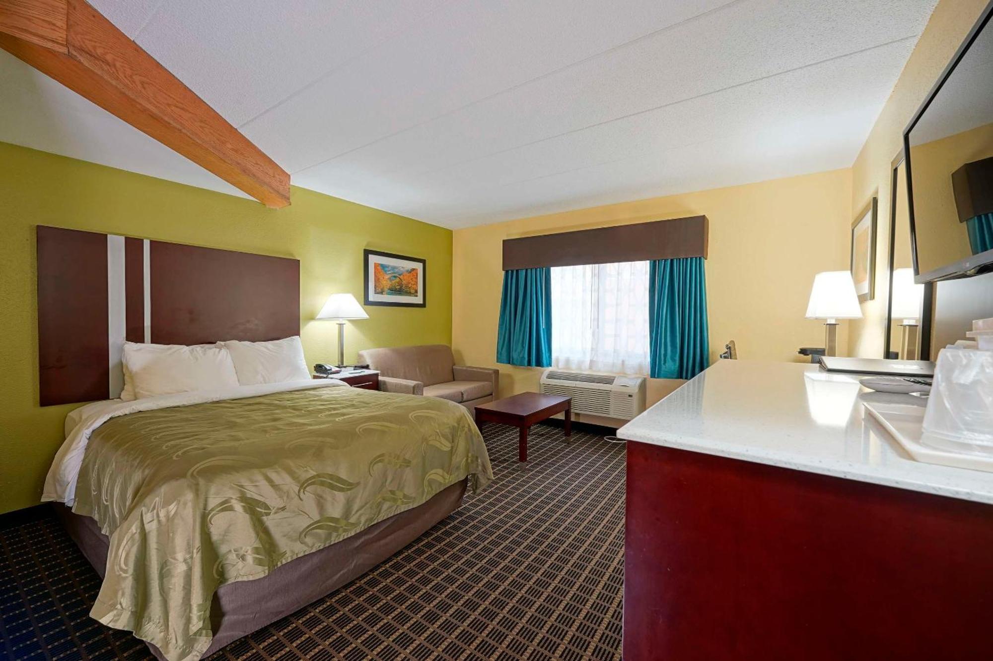 Quality Inn & Suites Harrington - Milford Экстерьер фото
