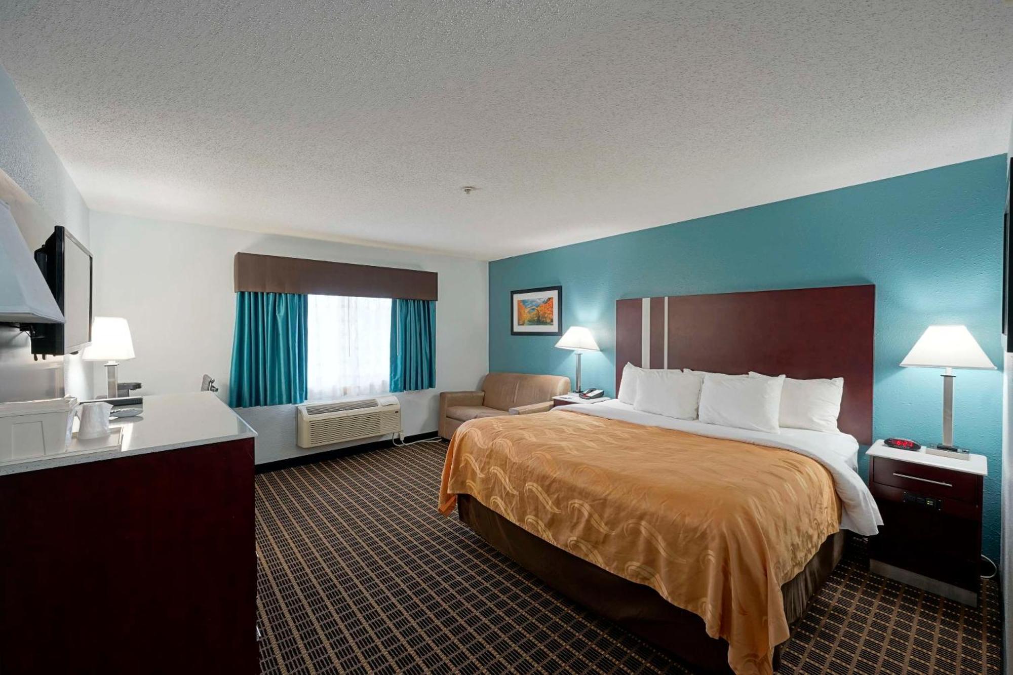 Quality Inn & Suites Harrington - Milford Экстерьер фото